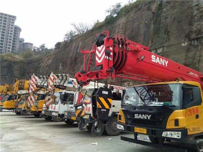 卢氏县吊车出租按什么计费？台班费、单次费、里程费怎么算？